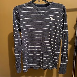 A&F longsleeve size XL